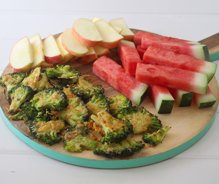 Menu Plan & Order’s Over Baked Broccoli Chips with Fruit recipe is an easy recipe loaded with food for children that they will love.
