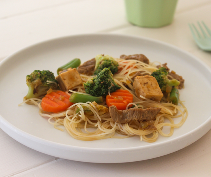 Menu Plan & Order’s ECEC recipe Asian Beef and Broccoli Stir-fry is great all year round and the broccoli loaded lunch is great for immunity.